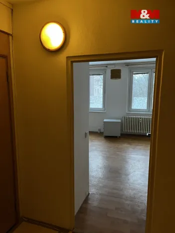 Pronájem bytu 1+kk, Brno - Židenice, Bzenecká, 32 m2