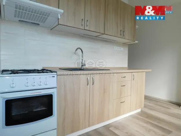 Pronájem bytu 1+1, Frýdlant, Bezručova, 37 m2