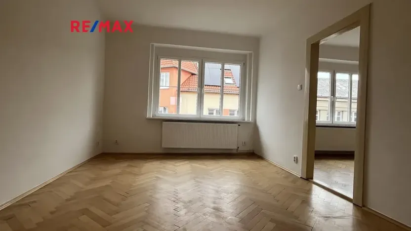Pronájem bytu 2+1, Kladno, Poštovní náměstí, 63 m2