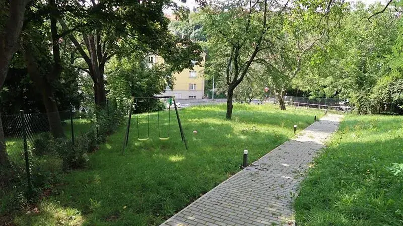 Pronájem bytu 4+kk, Praha - Smíchov, Plzeňská, 107 m2