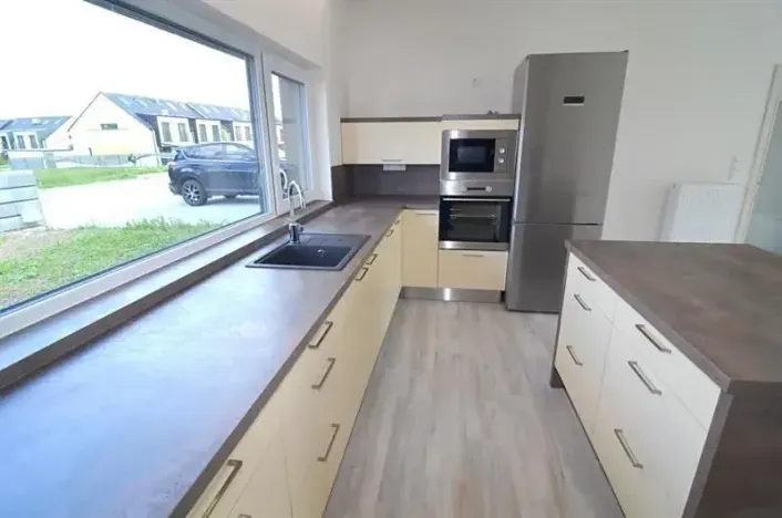 Pronájem bytu 5+kk, Vestec, Erbenova, 140 m2