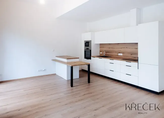 Pronájem bytu 1+kk, Třebíč, Tomáše Bati, 39 m2