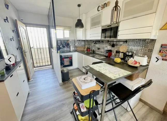 Prodej bytu 3+1, Guardamar Del Segura, Costa Blanca, Provincie Alicante, Španělsko, 52 m2