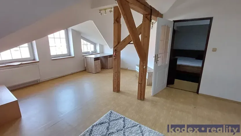 Pronájem bytu 2+kk, Hradec Králové, Československé armády, 50 m2