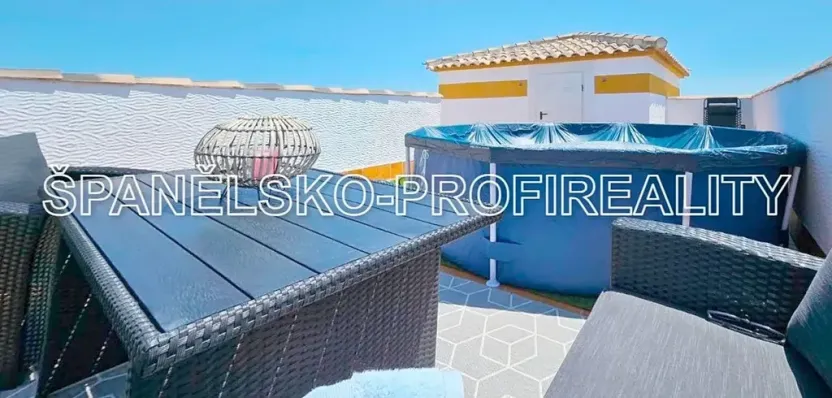 Prodej bytu 3+1, Alicante, Španělsko, 70 m2