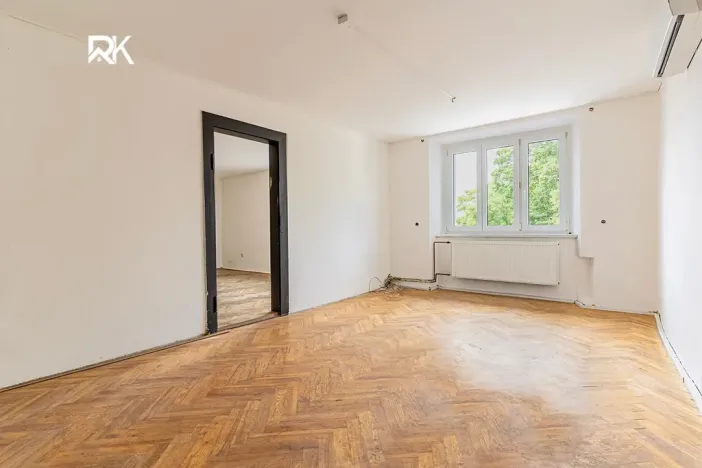 Prodej rodinného domu, Zásmuky, Komenského nám., 133 m2