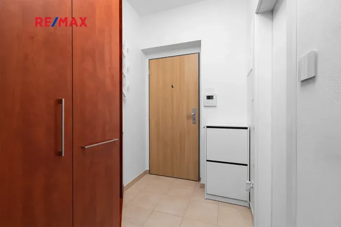 Pronájem bytu 1+kk, Plzeň, K Zelené louce, 40 m2