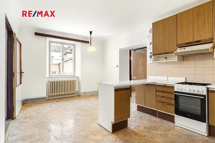 Prodej bytu 4+1, Praha - Malá Strana, Valdštejnská, 117 m2