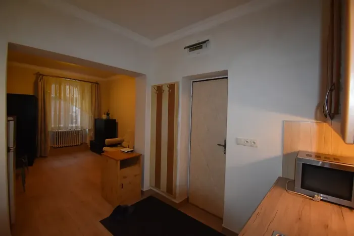 Pronájem bytu 1+1, Nejdek, náměstí Karla IV., 27 m2