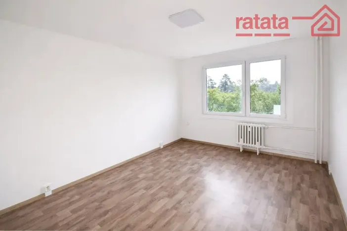 Pronájem bytu 1+1, Klášterec nad Ohří, Královéhradecká, 35 m2