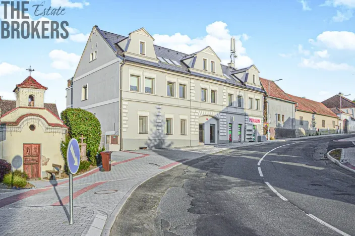 Pronájem bytu 1+kk, Chýnice, Karlštejnská, 38 m2