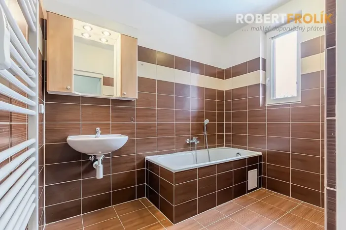 Pronájem bytu 2+1, Praha - Čakovice, U Párníků, 61 m2