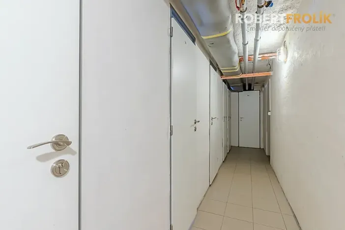 Pronájem bytu 2+1, Praha - Čakovice, U Párníků, 61 m2