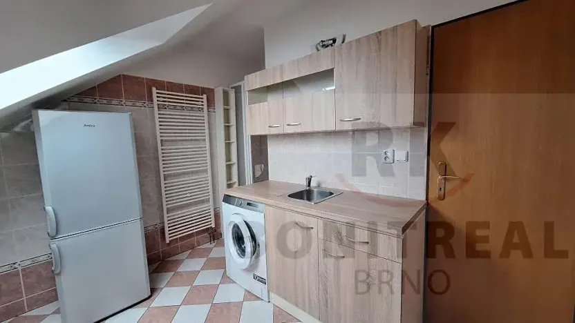 Pronájem bytu 1+1, Brno, 28 m2