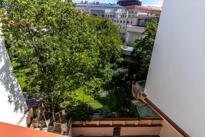Pronájem bytu 1+kk, Praha - Nové Město, Lípová, 34 m2