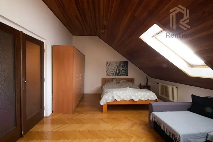 Prodej rodinného domu, Brno, Palírenská, 246 m2