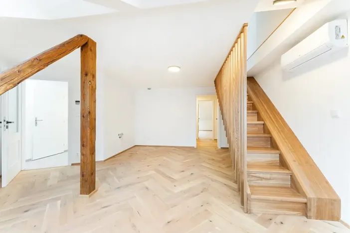 Prodej bytu 4+kk, Praha - Vršovice, Žitomírská, 103 m2