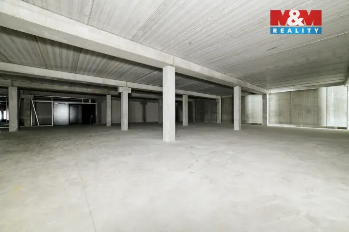 Pronájem výrobních prostor, Cheb, Karlova, 2200 m2