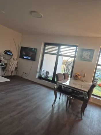 Pronájem bytu 2+kk, Hluboká nad Vltavou, Potoční, 57 m2