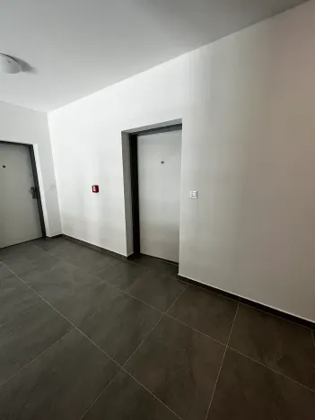 Pronájem bytu 2+kk, Hluboká nad Vltavou, Potoční, 57 m2