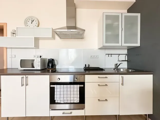 Pronájem bytu 1+kk, Praha - Letňany, Miroslava Hajna, 37 m2