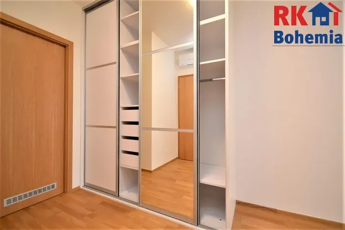 Pronájem bytu 4+kk, Vestec, Nezvalova, 103 m2