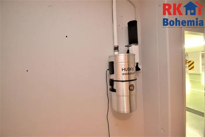 Pronájem bytu 4+kk, Vestec, Nezvalova, 103 m2