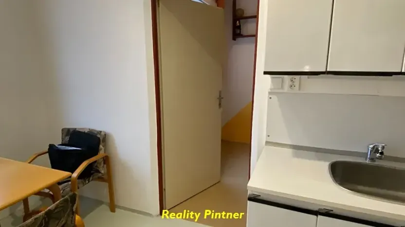 Prodej bytu 3+1, Plzeň, Strážnická, 70 m2