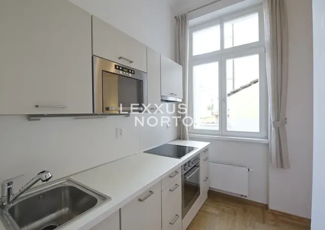 Pronájem bytu 2+kk, Praha - Vyšehrad, Vratislavova, 50 m2