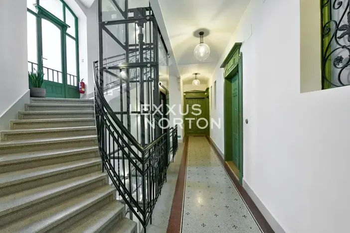 Pronájem bytu 3+kk, Praha - Vinohrady, náměstí Jiřího z Poděbrad, 138 m2