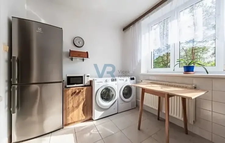 Prodej bytu 3+1, Trhové Sviny, 72 m2