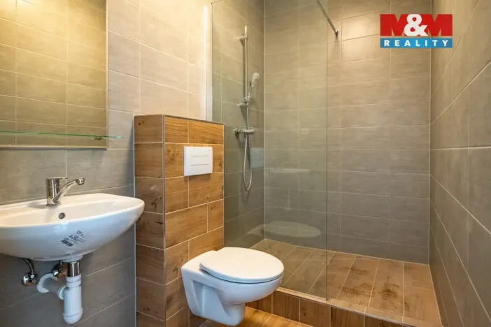 Pronájem bytu 1+kk, Radošovice, 18 m2