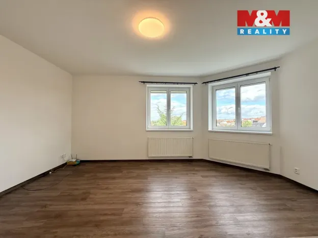 Pronájem bytu 1+kk, Brandýs nad Labem-Stará Boleslav - Brandýs nad Labem, U nemocnice, 35 m2