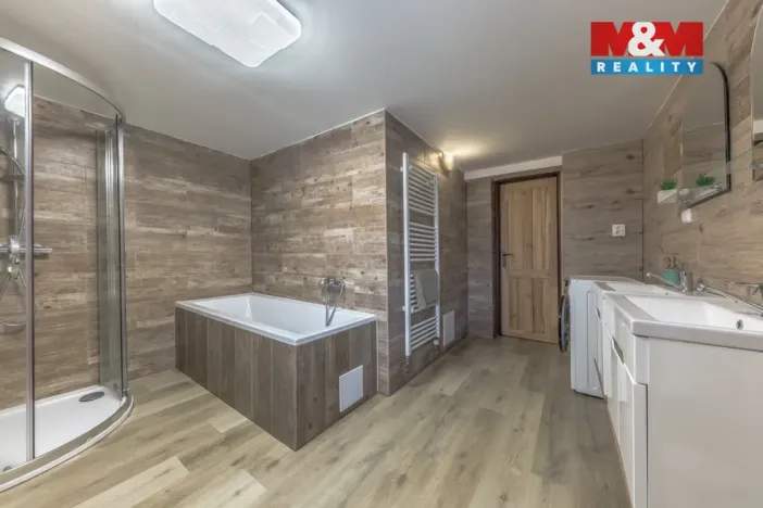 Prodej ubytování, Jiřetín pod Jedlovou, Žižkova, 285 m2