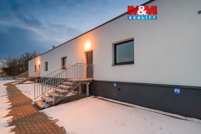 Pronájem kanceláře, Dobřany, Alšova, 47 m2