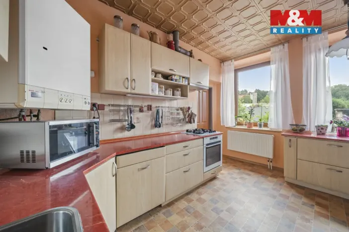 Prodej bytu 3+1, Červený Kostelec, Jiráskova, 93 m2