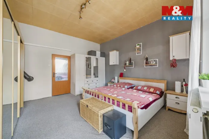 Prodej bytu 3+1, Červený Kostelec, Jiráskova, 93 m2