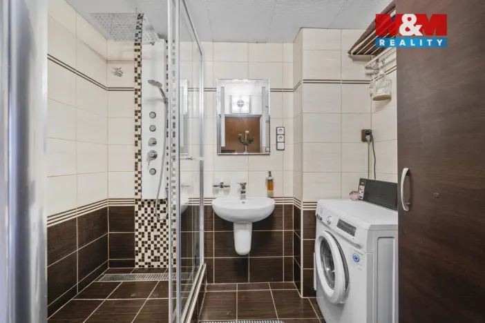 Prodej bytu 3+1, Červený Kostelec, Jiráskova, 93 m2