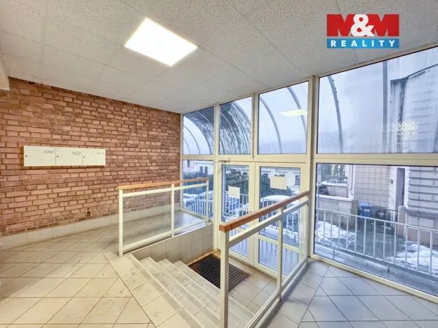 Pronájem kanceláře, Liberec - Liberec I-Staré Město, Vzdušná, 260 m2