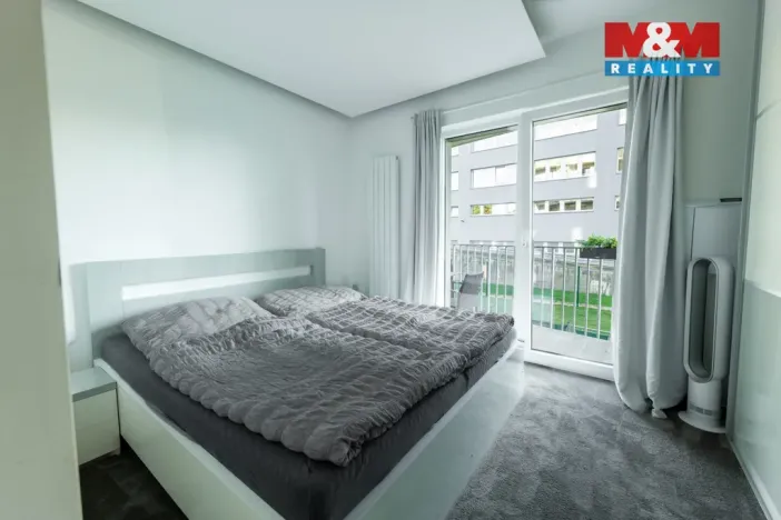 Prodej bytu 3+kk, Praha - Libeň, Novovysočanská, 67 m2