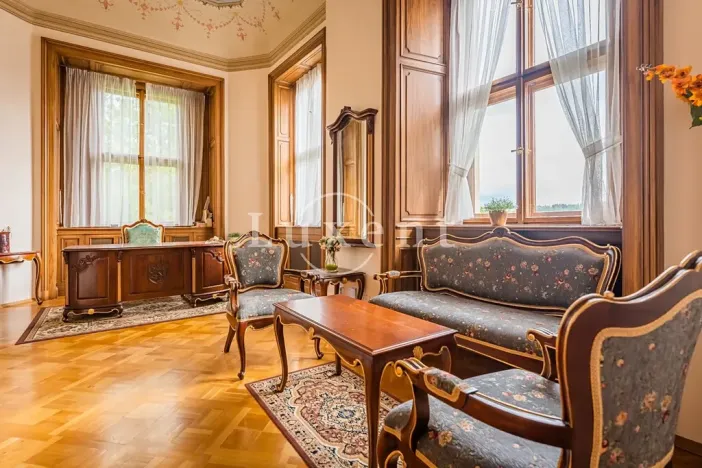 Pronájem domu, Mirošov, náměstí Míru, 1364 m2