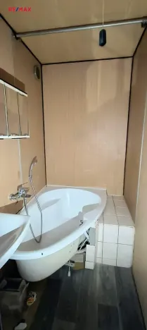 Pronájem bytu 2+kk, Praha - Střížkov, Roudnická, 43 m2