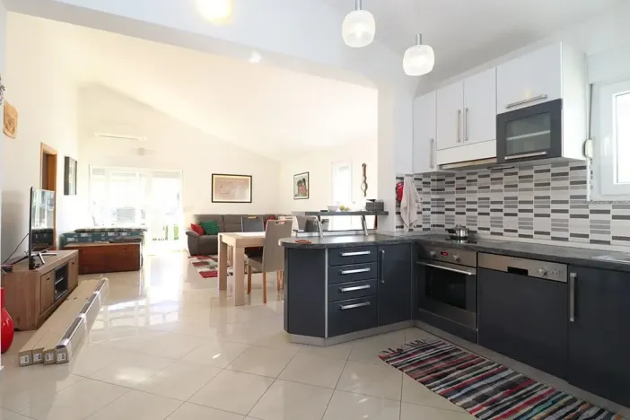 Prodej rodinného domu, Vodice, Chorvatsko, 97 m2