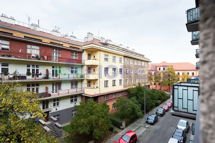 Pronájem bytu 1+kk, Praha - Vršovice, Bulharská, 22 m2