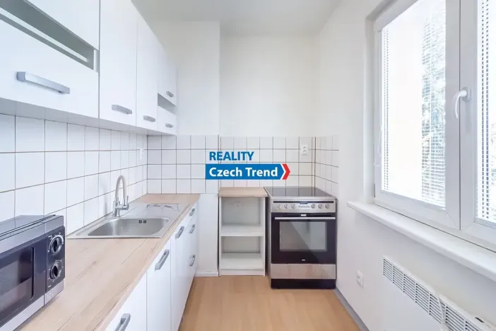 Pronájem bytu 3+1, Skrbeň, Hlavní, 70 m2