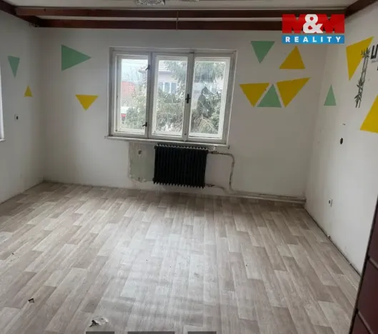 Prodej rodinného domu, Podhradní Lhota, 280 m2