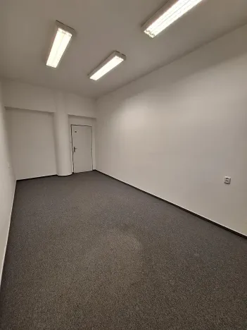 Pronájem kanceláře, Brno, Jana Babáka, 18 m2