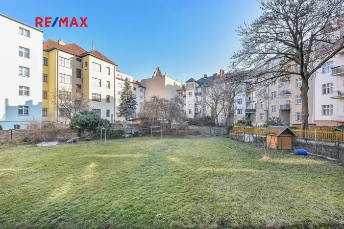 Prodej bytu 2+1, Plzeň, Chelčického, 74 m2