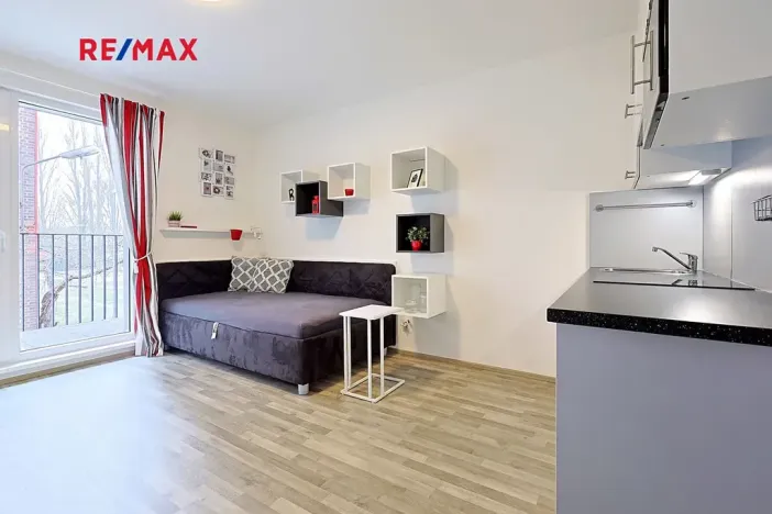 Pronájem bytu 1+kk, Plzeň, Sladová, 26 m2