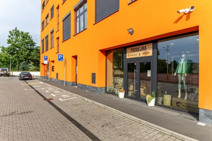 Pronájem obchodního prostoru, Mělník, Bezručova, 35 m2
